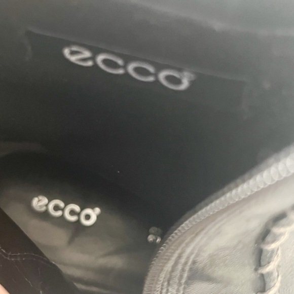 Ecco Black Ankle Boots with Square Toe and Side Zipper Sz 38 - Picture 10 of 10